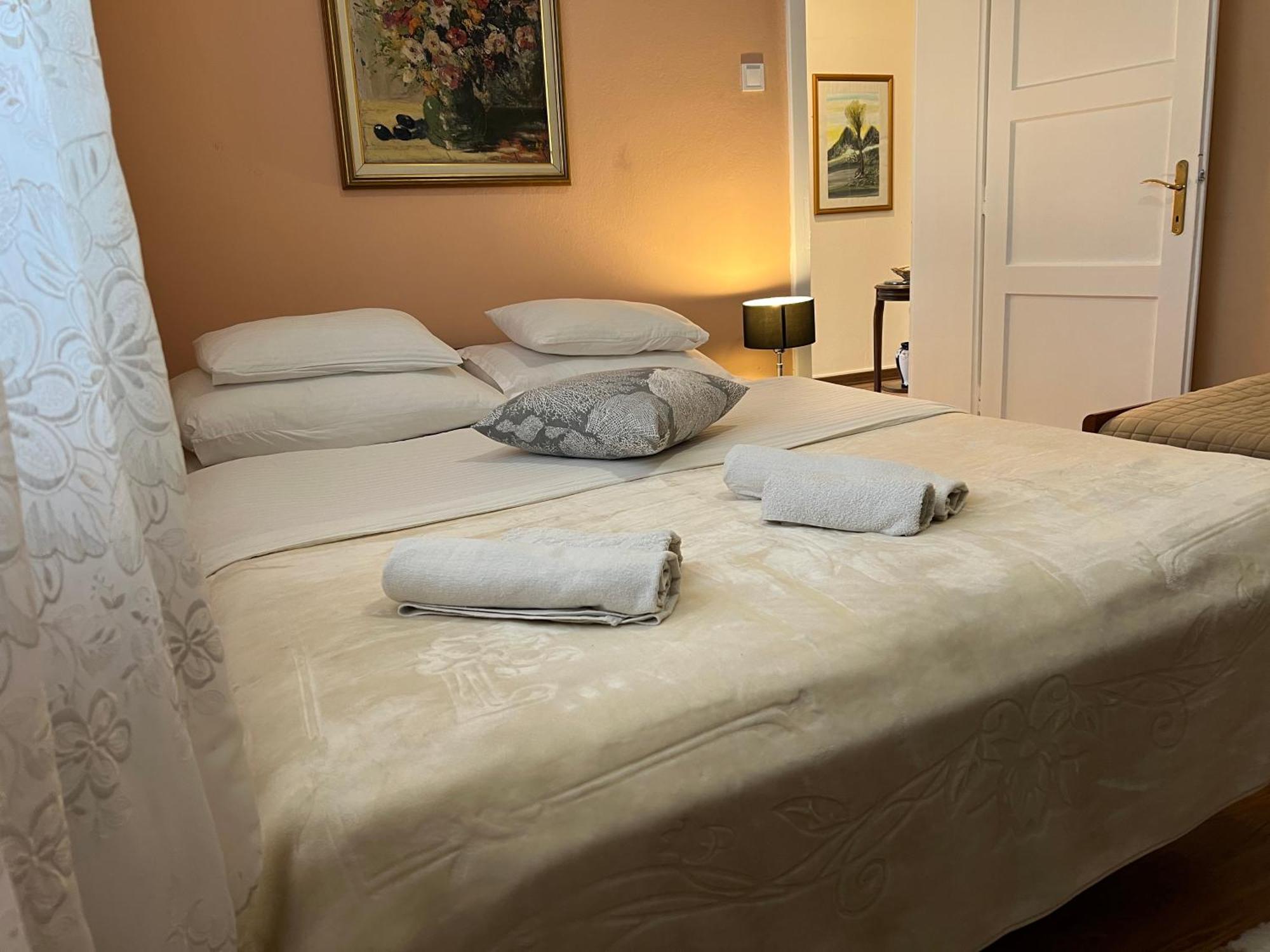 Apartments Dragovic Nikšić Dış mekan fotoğraf