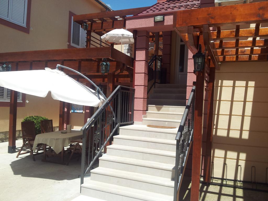 Apartments Dragovic Nikšić Dış mekan fotoğraf