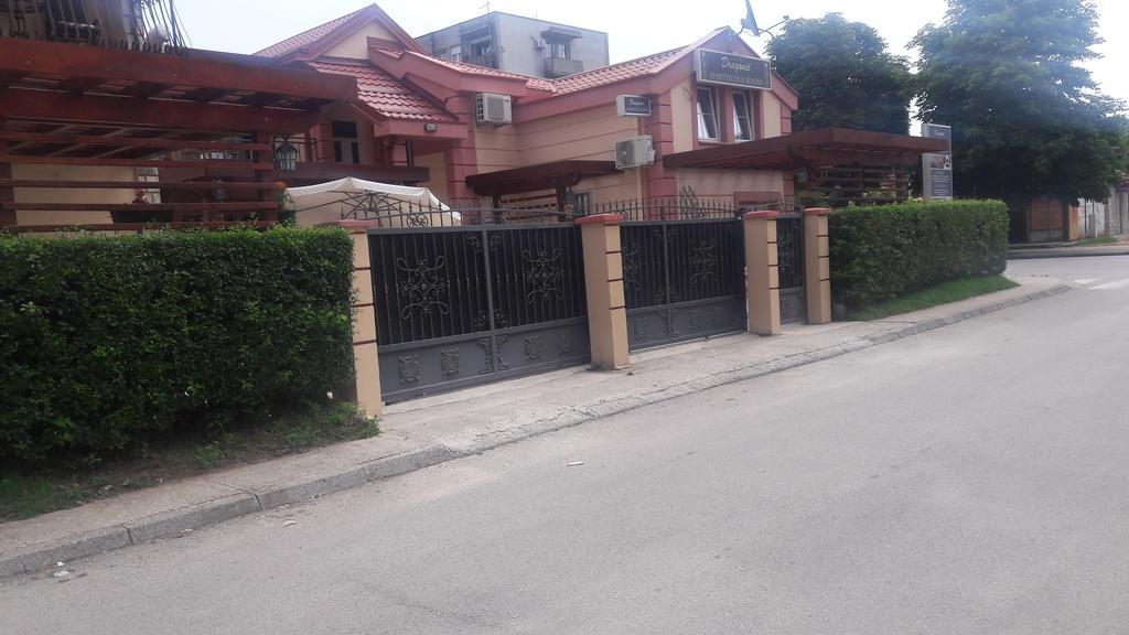 Apartments Dragovic Nikšić Dış mekan fotoğraf